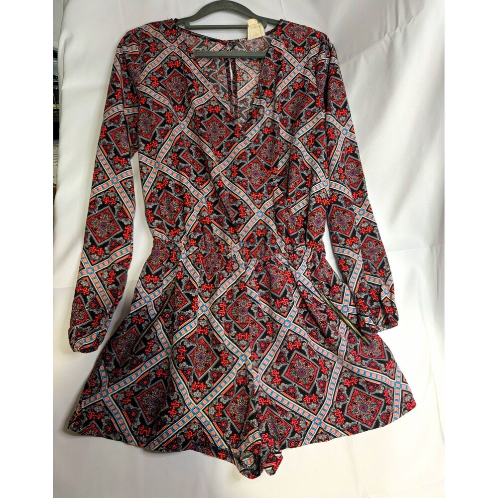 One Clothing Women's Romper Size S Long Sleeve V-Neck Geometric Zip Pockets